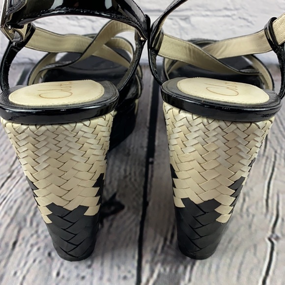 COLE HANN Black Patent Leather w/Cream/Off-White Leather Weave Wedges - Picture 15 of 17